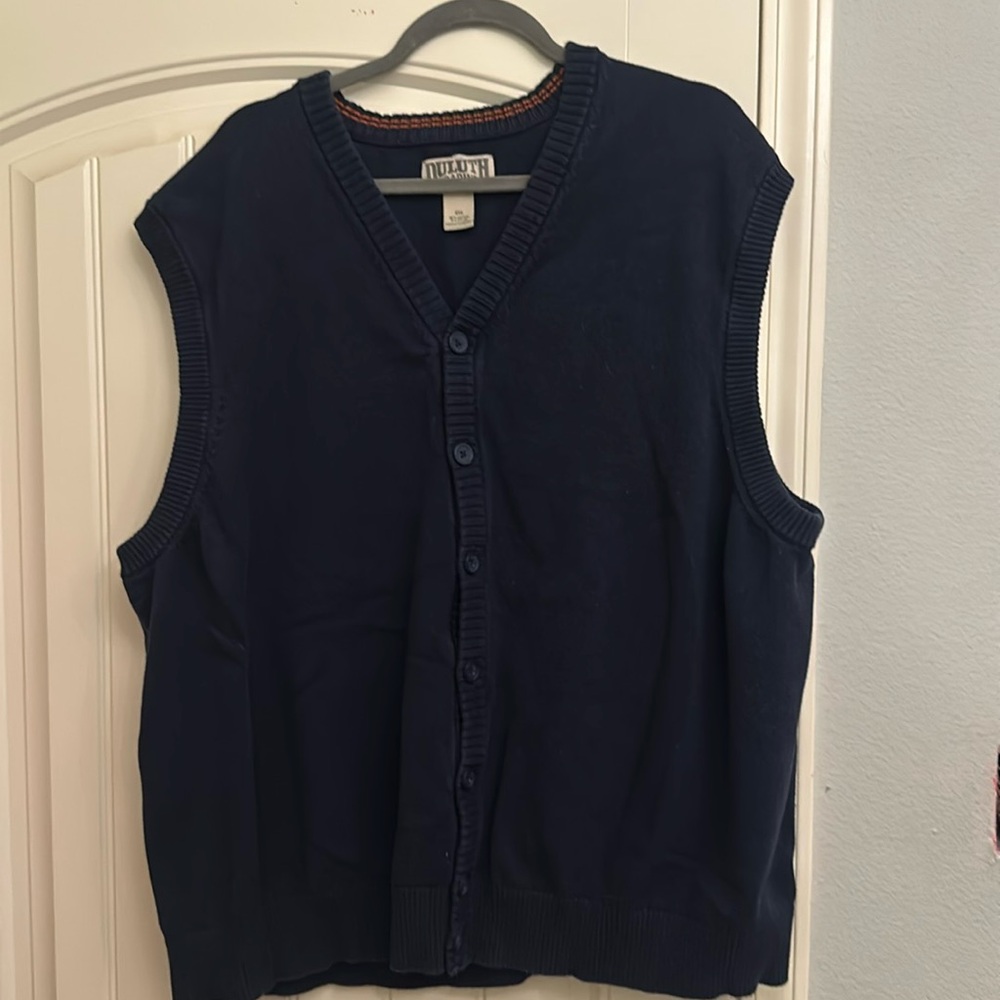 Duluth Trading Co. men's large Button Down Sweater Vest